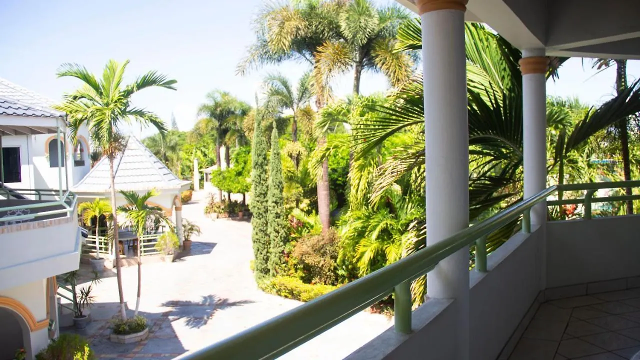 Bed & Breakfast Holidays At Holiday Heaven Runaway Bay Jamaica